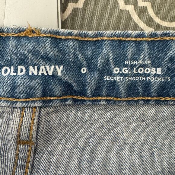 Old Navy High Rise Mom Jeans 27” Light Wash Relaxed Straight Leg Casual Boho New - Picture 3 of 13
